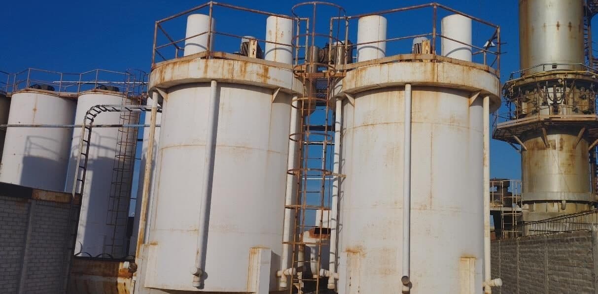 Tanques de almacenamiento de la planta